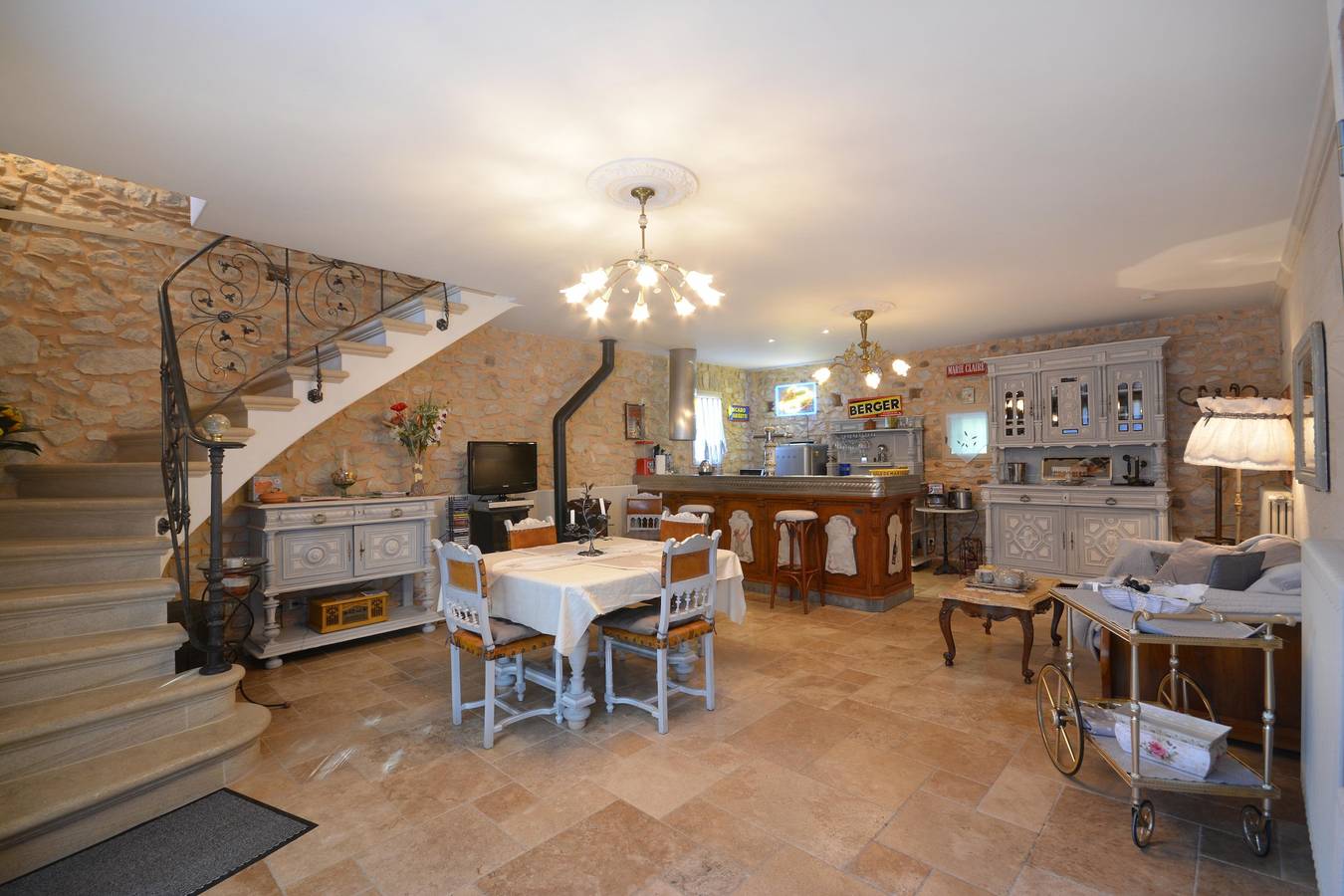 Haus Le Thor mit Gemeinschaftspool in Le Thor, Vaucluse