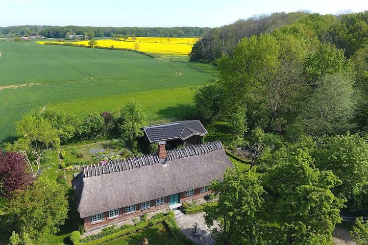 Ferienhaus für 4 Personen, mit Garten und Sauna in Steinbergkirche