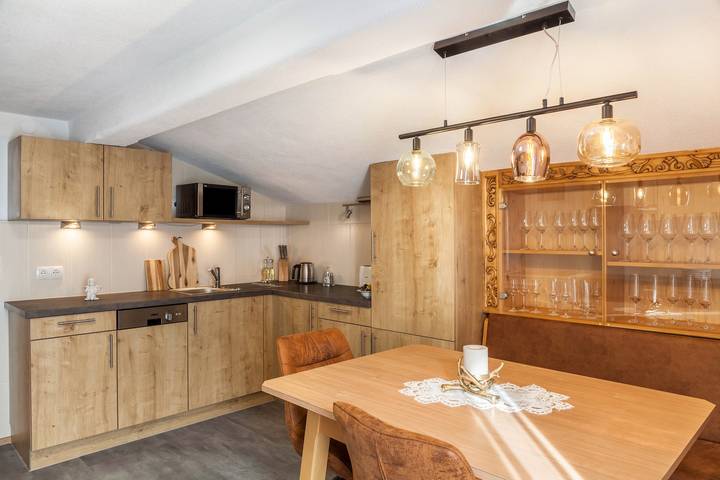 Ganze Wohnung, Ferienwohnung "Emma" mit Bergblick, Balkon und WLAN in Kappl, Verwall
