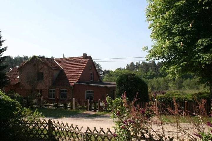Ferienhaus für 4 Personen, mit Garten, mit Haustier in Kratzeburg