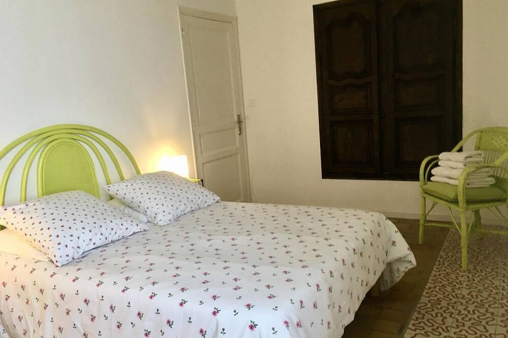 Côté Cour - Maraussan - Gîte in Maraussan, Béziers region