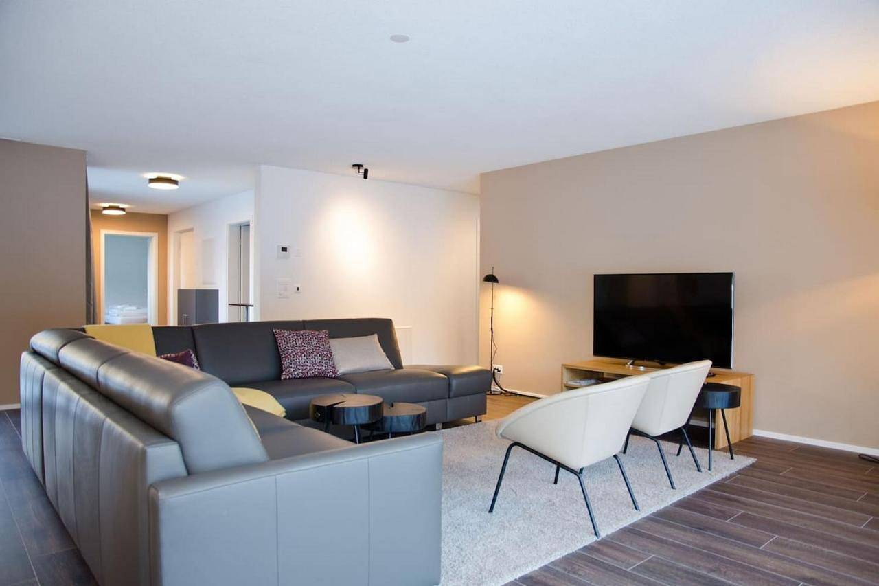 Penthouse Apartment in Interlaken, Lac de Thoune