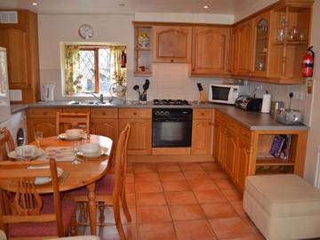 Log Cabin for 4 People in Windermere, Cumbria, Photo 4
