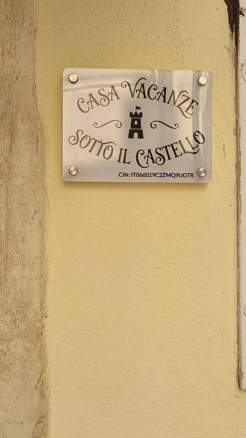 Location de vacances pour 5 personnes, avec Balcon ainsi que Terrasse et Vue à Capestrano - 3
