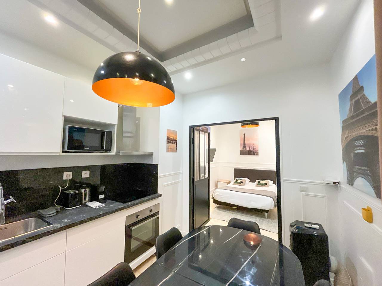 Entire apartment, Urban Flat 80 - Duplex Paris Fashion Week - Home Cinema in Paris, Ile de France
