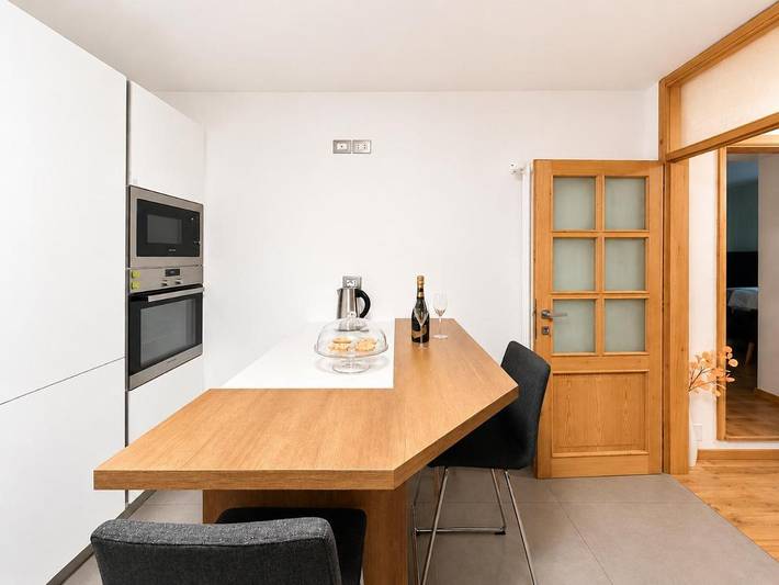 Gîte pour 7 personnes, avec vue et jardin, animaux acceptés à Ovaro - 3