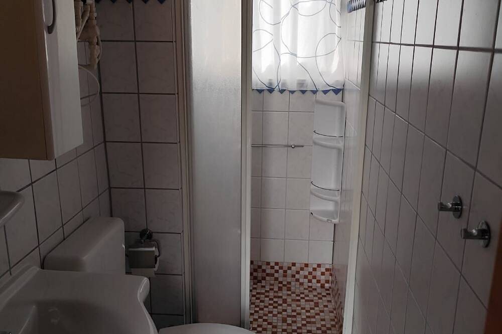 Bungalow für 2 Gäste mit 28m² in Zirkow in Zirkow, Bergen auf Rügen und Umgebung