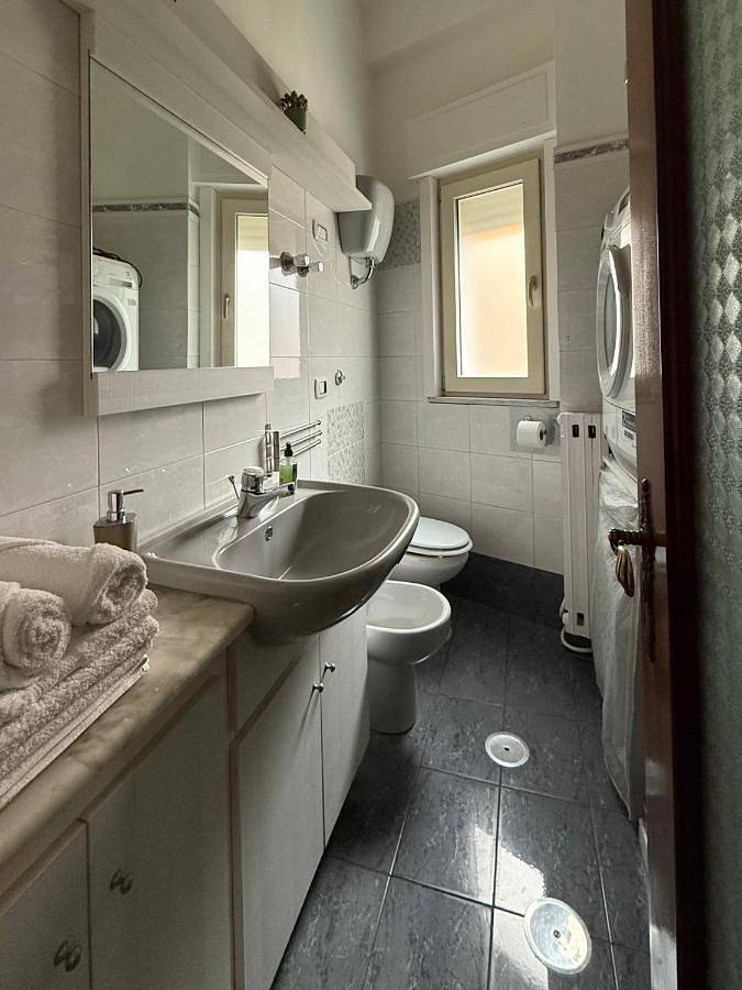 Large Double Room in Gragnano, Napoli e dintorni