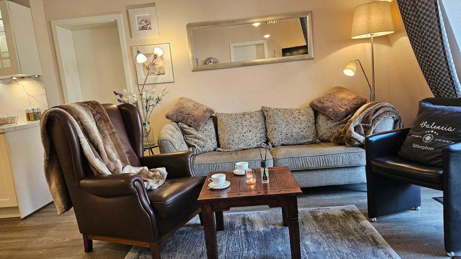 Ganze Wohnung, Ferienwohnung 'Valencia Am Rosenhof' mit Meerblick, Gemeinschaftsgarten und Wlan in Kühlungsborn, Mecklenburgische Ostseeküste