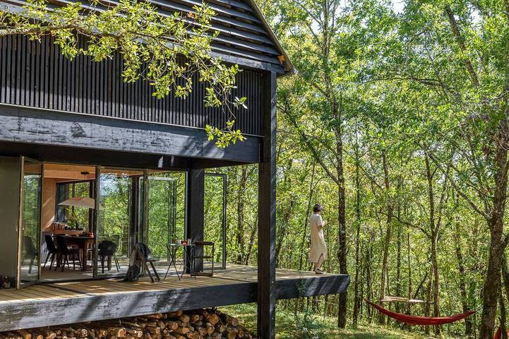 Location de vacances pour 6 personnes, avec Jacuzzi à Valojoulx