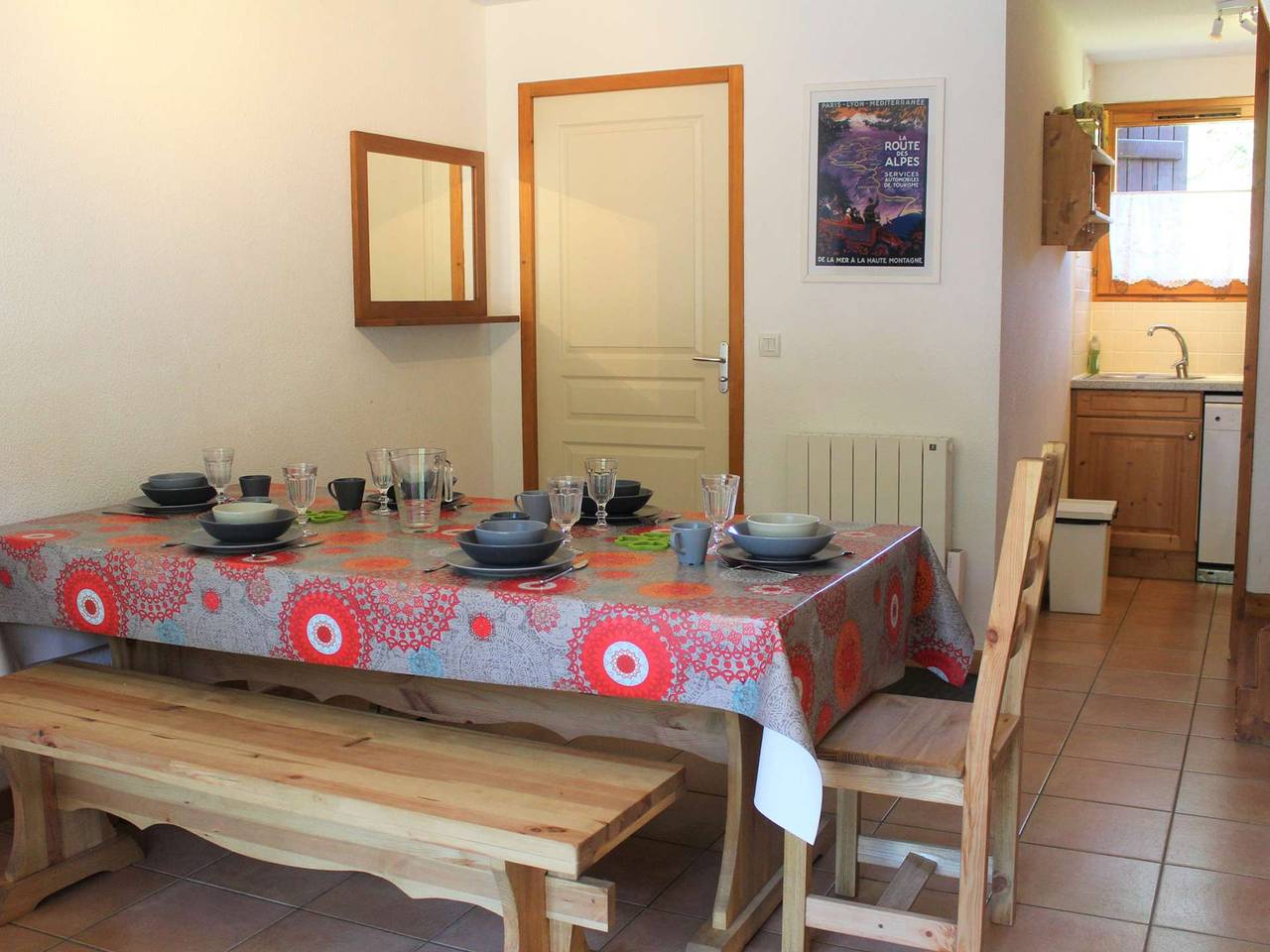 Appartement entier, Appartement Triplex 5 Pièces, Terrasse Ouest, 10 Couchages – Vars Les Claux in Vars, Région de Briançon