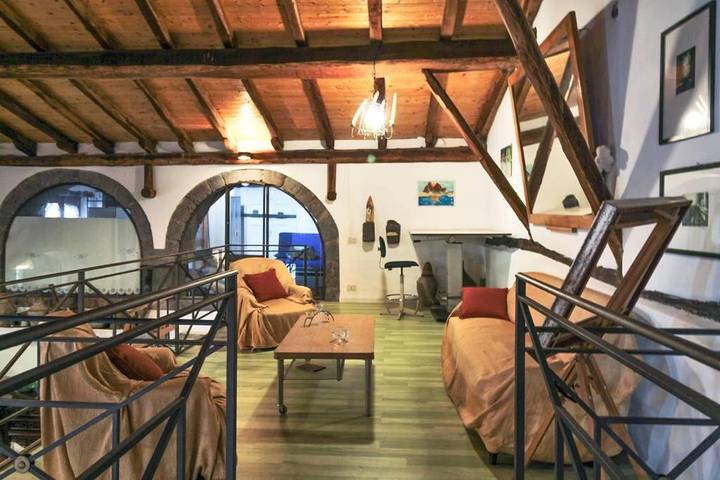 Location de vacances pour 8 personnes, avec Terrasse ainsi que Jardin et Vue dans Puntalazzo - 3