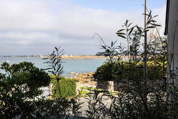 Location de vacances pour 4 personnes, avec jardin et vue dans Port Blanc (Penvénan)