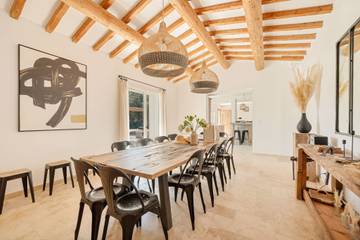 Maison De Vacances pour 15 Personnes dans Bonnieux, Parc naturel régional du Luberon, Photo 3