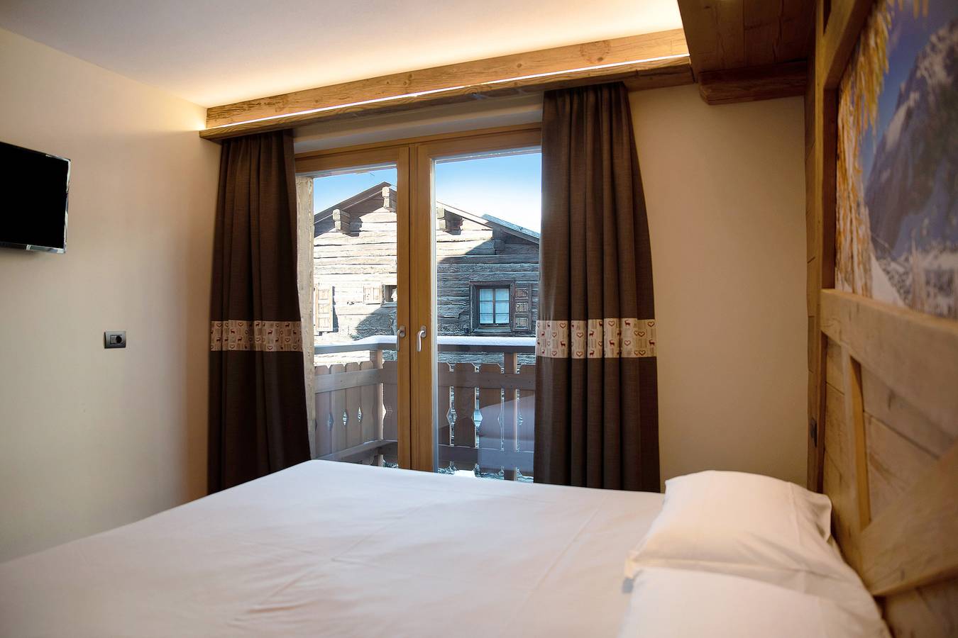 Hel lejlighed, Apartment 'Rasia Residence Relax' with Mountain View, Shared Garden and Wi-Fi in Livigno (Town), Livigno