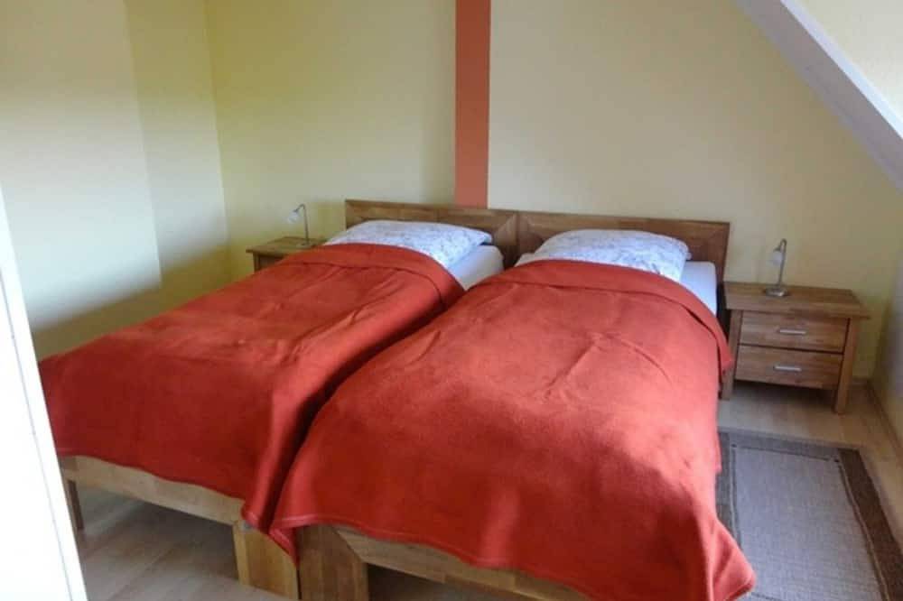 Ganze Wohnung, Ferienwohnung im Stadtpark in Tollensesee, Neubrandenburg