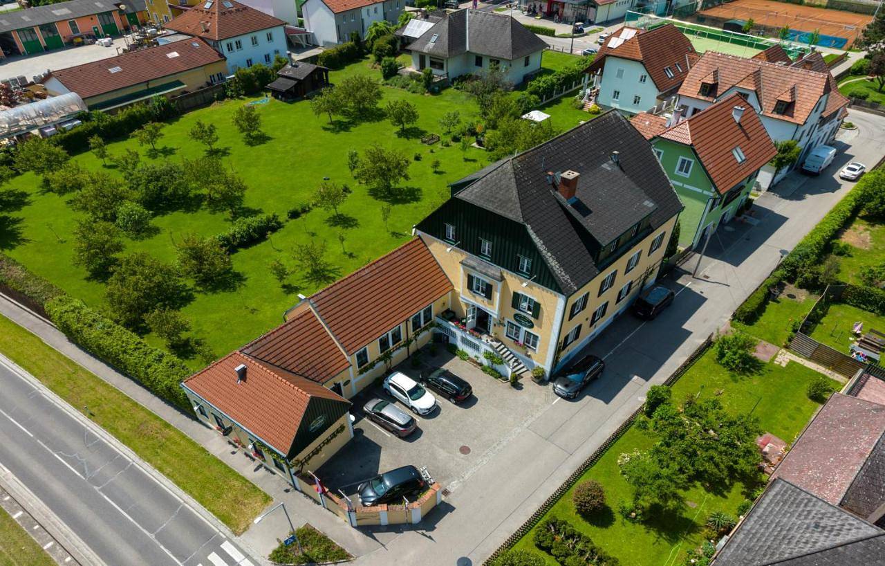 Donauhof - Hotel garni in Weißenkirchen in der Wachau, Bezirk Krems an der Donau-Land