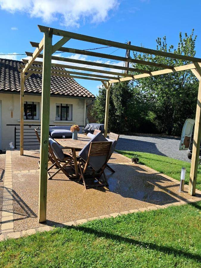 Location de vacances pour 4 personnes, avec jardin et jacuzzi à Corgnac-sur-l'Isle - 2