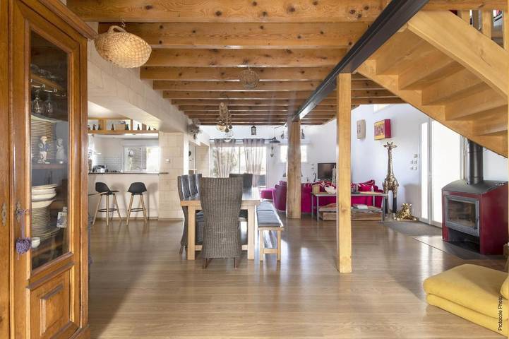 Location de vacances pour 10 personnes, avec piscine ainsi que terrasse et jardin à Saint-Étienne-de-Tulmont - 4