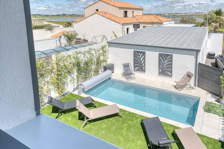Villa pour 8 personnes, avec jardin et piscine aux Les Sables-d'Olonne