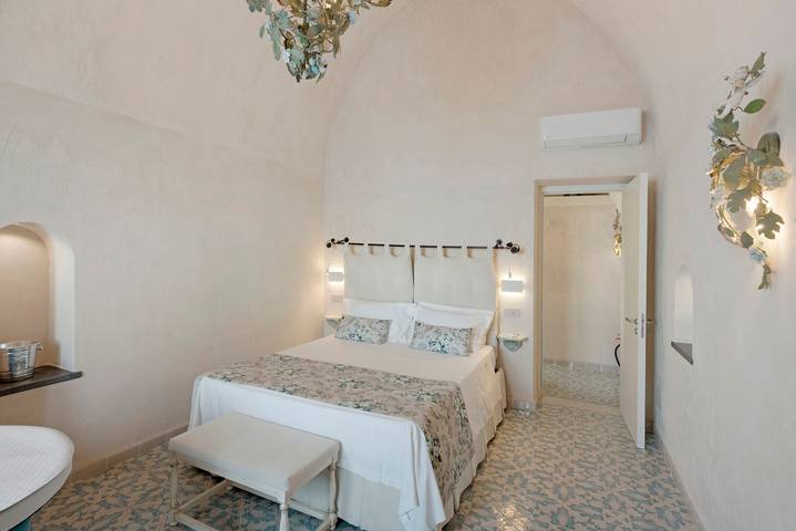 Casa de vacaciones 'Dimora Elegante In Costa D'Amalfi' con vistas al mar, Wi-Fi y aire acondicionado in Tovere, Conca dei Marini