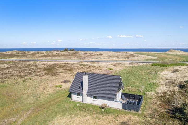Ferienhaus für 6 Personen, mit Balkon und Balkon/Terrasse sowie Terrasse und Sauna in Holmsland Klit