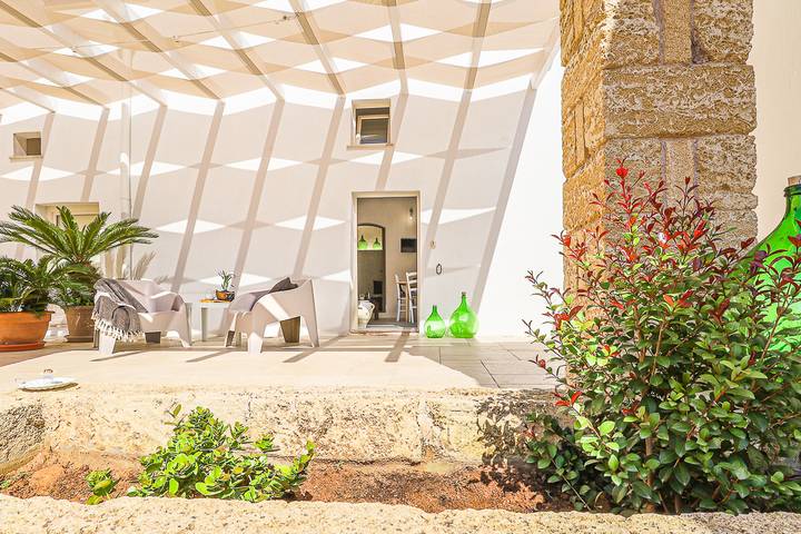 Casa vacanza per 8 persone, con Terrazza e Giardino a Sannicola