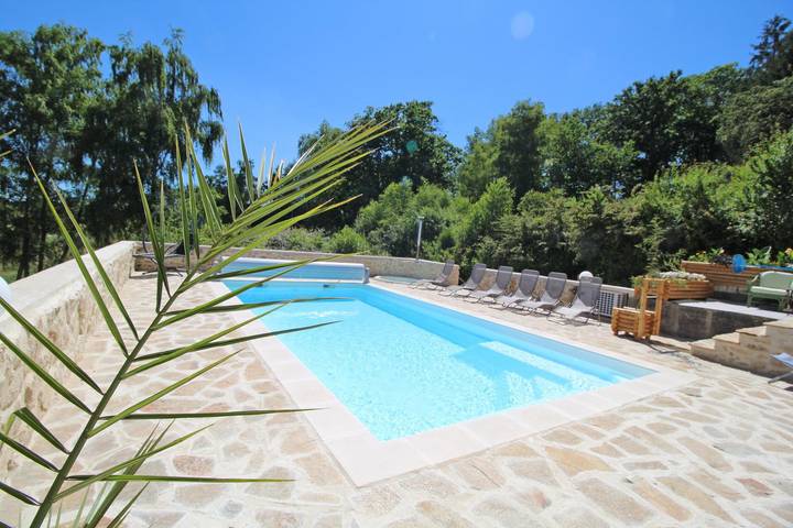 Chambre d’hôte pour 5 personnes, avec piscine ainsi que jardin et sauna dans Haute-Vienne - 4