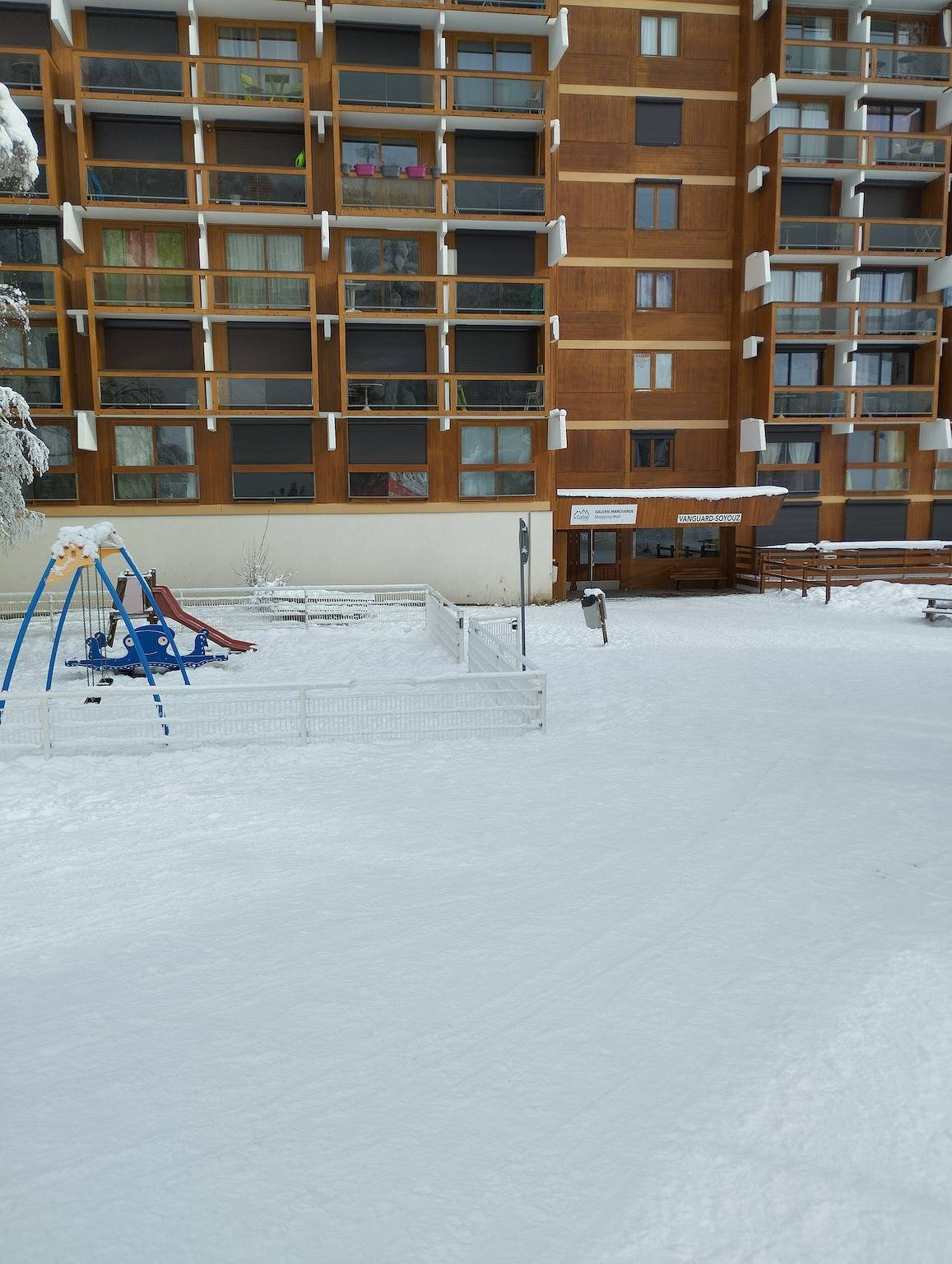 Appartement entier, Appartement 'Vanguard' avec vue sur la montagne, balcon et Wi-Fi in Le Corbier, Villarembert