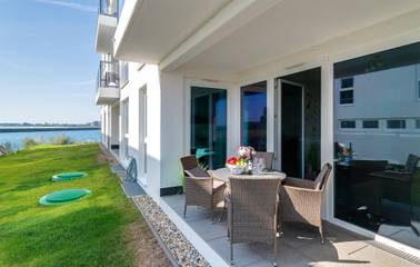 Ferienwohnung für 6 Personen, mit Pool und Sauna sowie Terrasse in Olpenitz