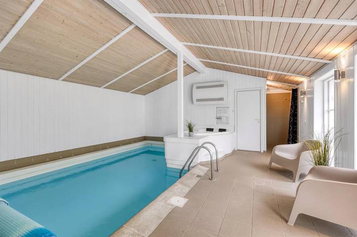 Ferienhaus für 8 Personen, mit Sauna und Whirlpool sowie Terrasse in Grønhøj Strand - 2
