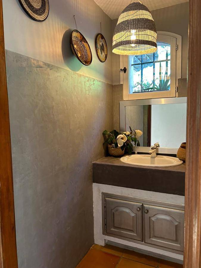 Chambre d’hôte pour 3 personnes, avec vue ainsi que piscine et jardin à Vence - 4