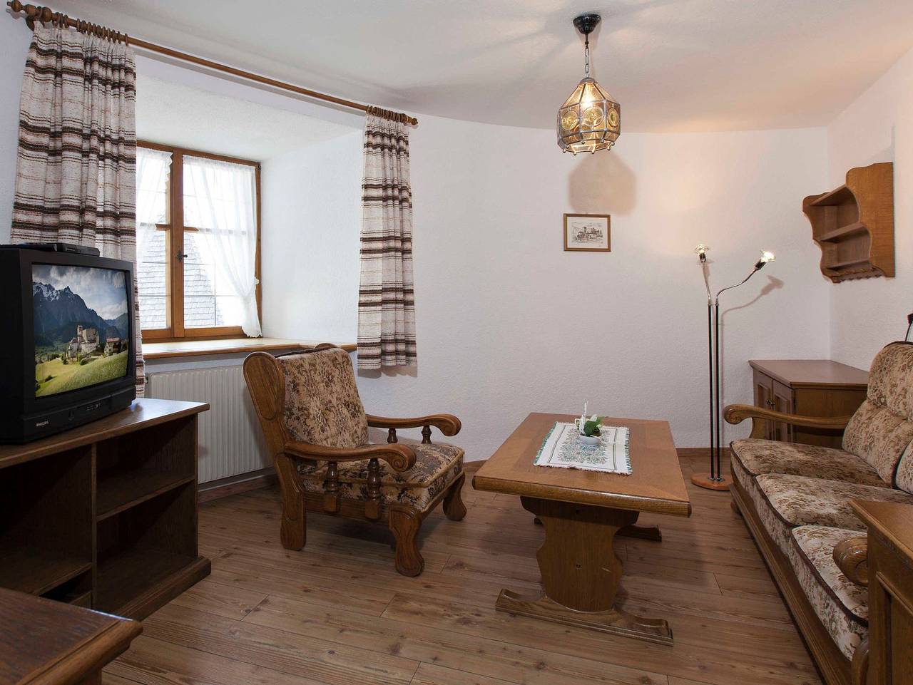 Ganze Ferienwohnung, Schloss Naudersberg - Ferienwohnung 1 in Nauderer Berge, Nauders