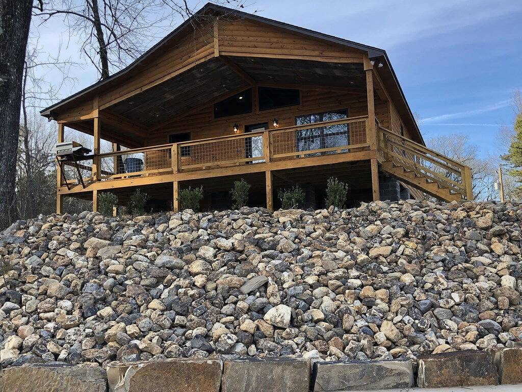 Ouachita River Cabin Like No Other You Will Find!!!! in Lake Ouachita