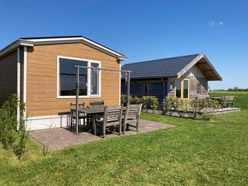 Ferienhaus für 4 Personen, mit Garten und Terrasse, kinderfreundlich am Ijsselmeer