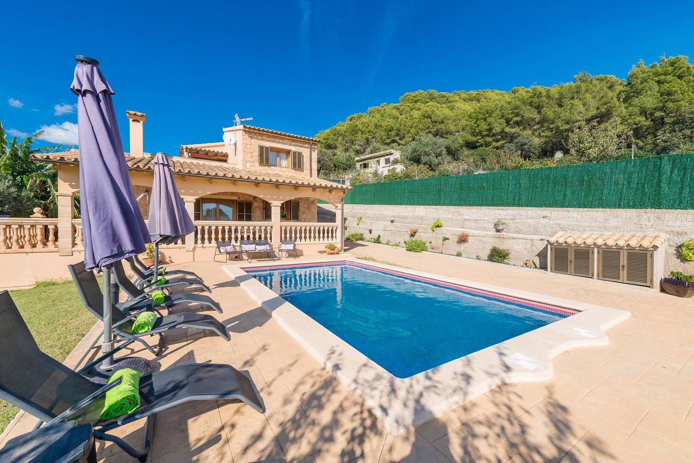 Solluna - Villa with private pool and beautiful views to the town of Son Servera, located only 3 km away from Cala Bona. Free Wifi in Son Servera, East Majorca