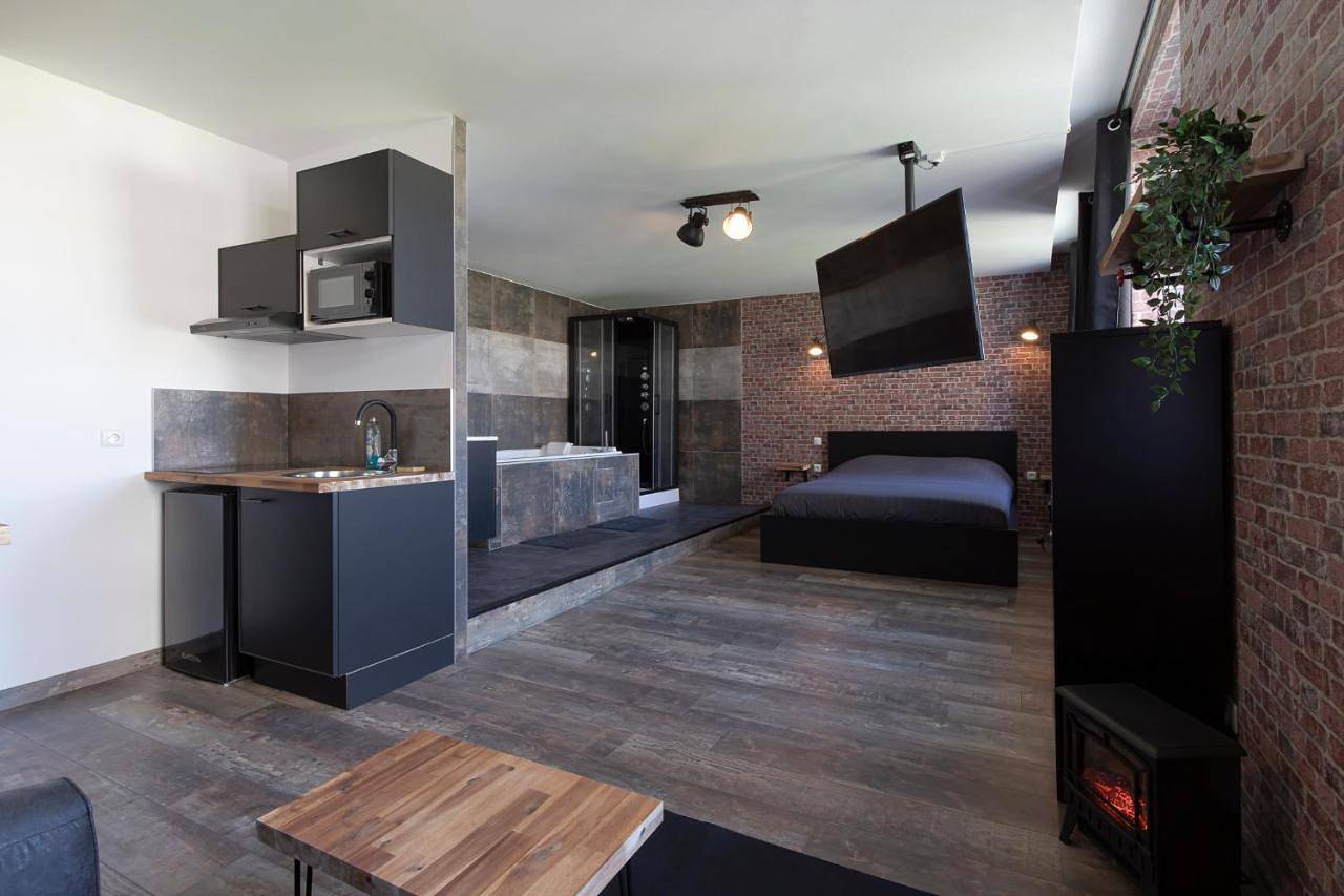 Appartement entier, Le New-York Spa in Saint-Étienne, Parc Naturel Régional du Pilat
