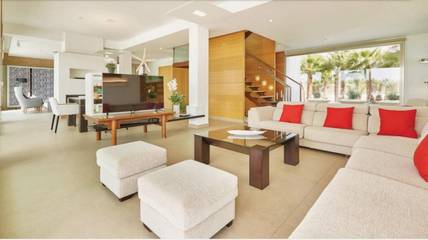 Villa in Santa Eulària des Riu, Ibiza Osten für 12 