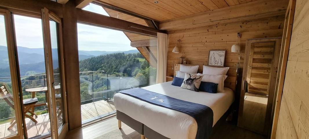 Chambre d’hôte pour 5 personnes, avec vue et piscine ainsi que sauna et jardin en Alsace - 4