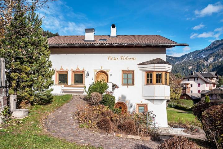 Ferienwohnung für 2 Personen, mit Balkon und Garten in St. Ulrich in Gröden
