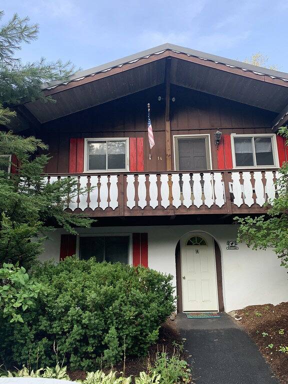 Mountain Chalet -Storyland & Outdoor fun awaits! Hiking, golf, shopping, dining! in Bartlett, White Mountain National Forest