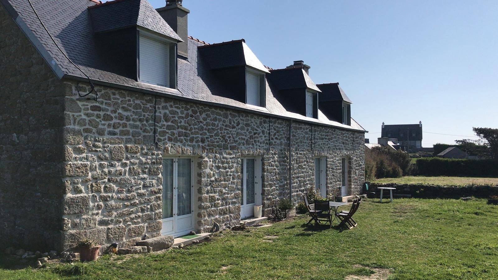 La chaumière Maison de vacances proche de la mer in Kerlouan, Région de Brest