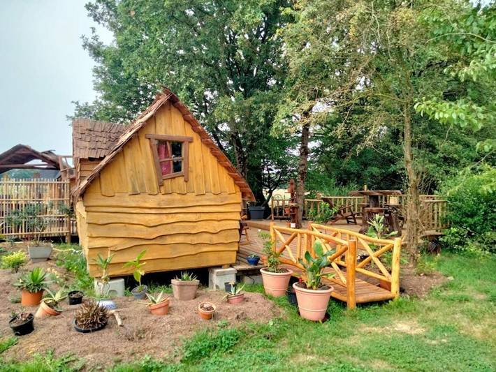 Location de vacances pour 2 personnes, avec jardin ainsi que terrasse et vue à Mauron - 3