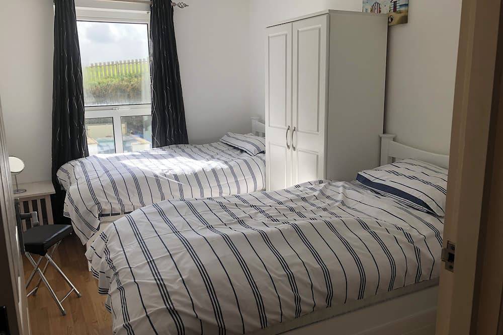 Ganze Wohnung, Close to Portrush golf with superb views of the north Irish Coast.Cool apartment in Portstewart, Nordirland