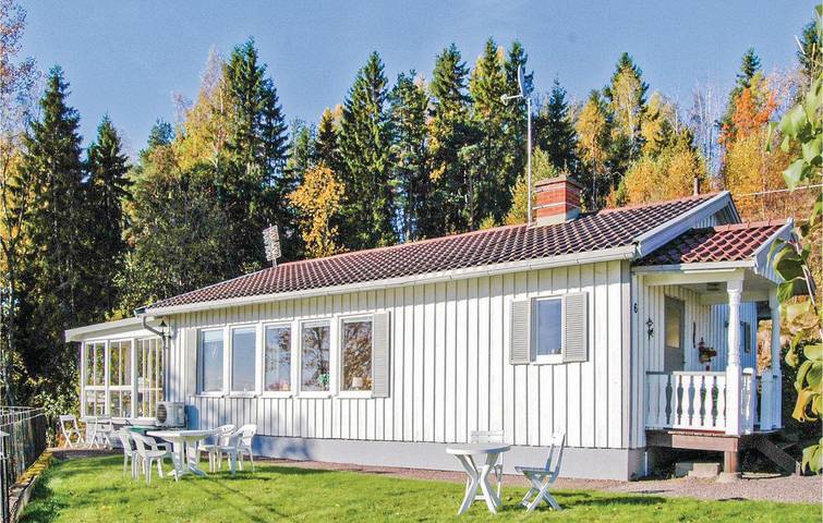 Ferienhaus für 6 Personen mit Terrasse in Kil, Värmland
