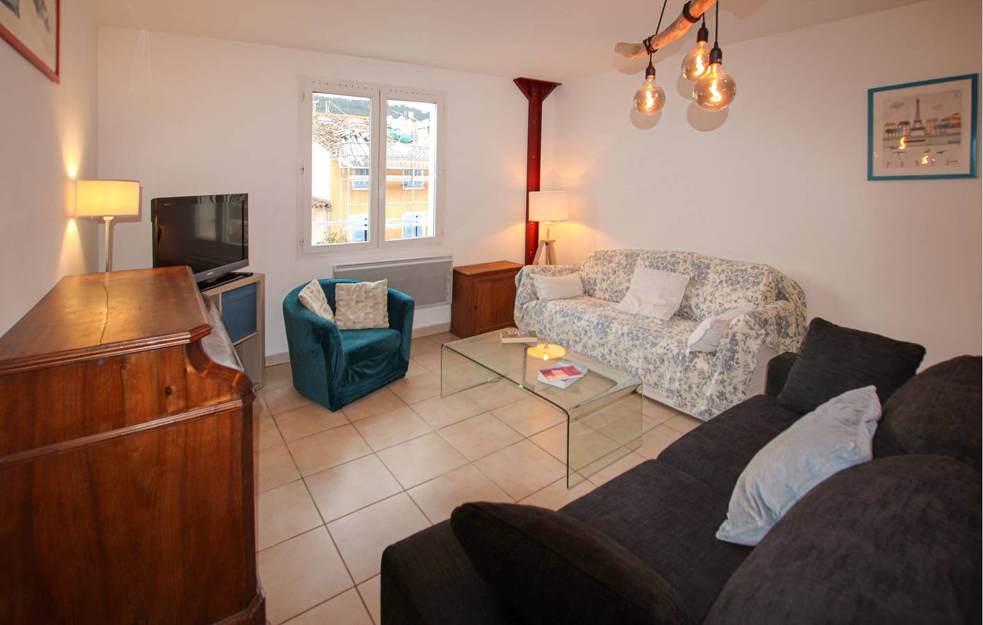 Encantador apartamento con vistas al centro de la ciudad - Solliès-Pont in Solliès-Pont, Region de Toulon