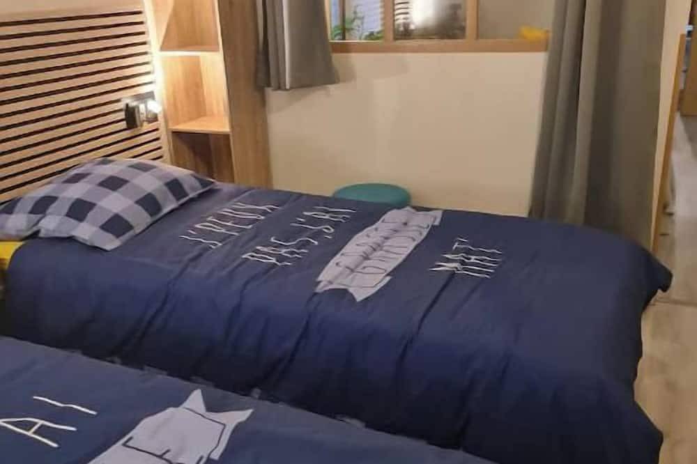 Gite du Maquis, very comfortable accommodation, pets welcome. in Cahors, Quercy