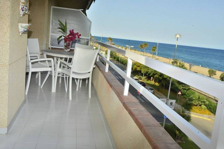 Ganze Wohnung, Spektakuläre Frontline, Pineda de Mar in Pineda de Mar, Costa del Maresme