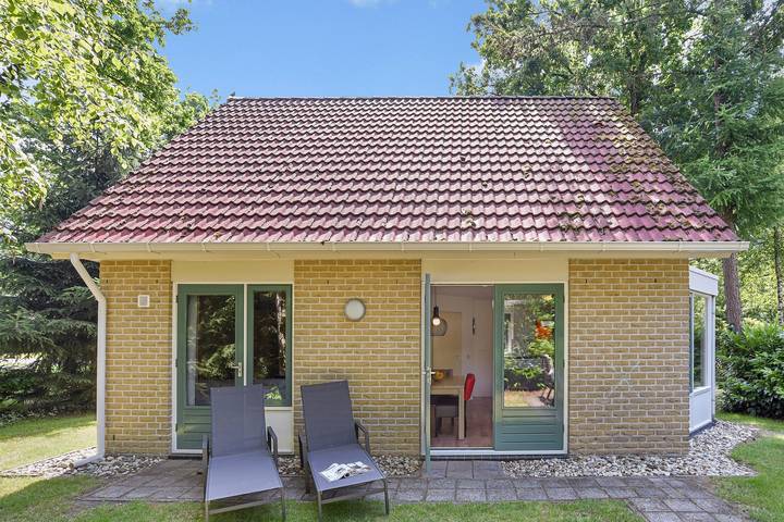 Bungalow für 4 Personen, mit Terrasse und Balkon/Terrasse sowie Sauna in den Niederlande - 2