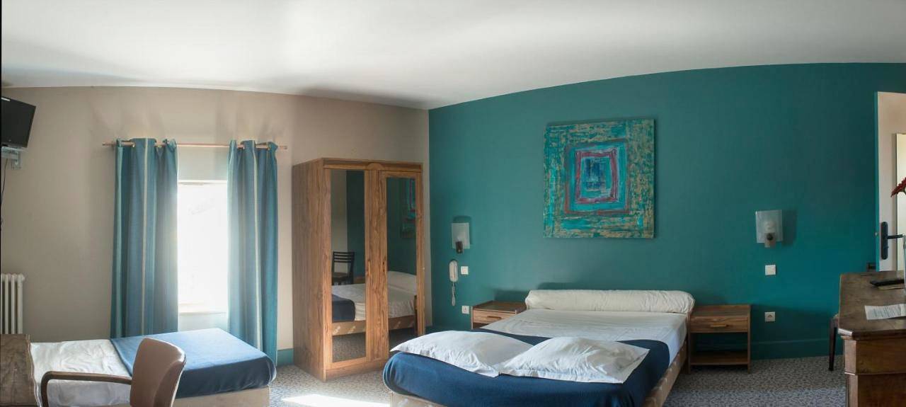 Logis Hotel Le Clos Des Oliviers in Bourg-Saint-Andéol, Privas (arrondissement)